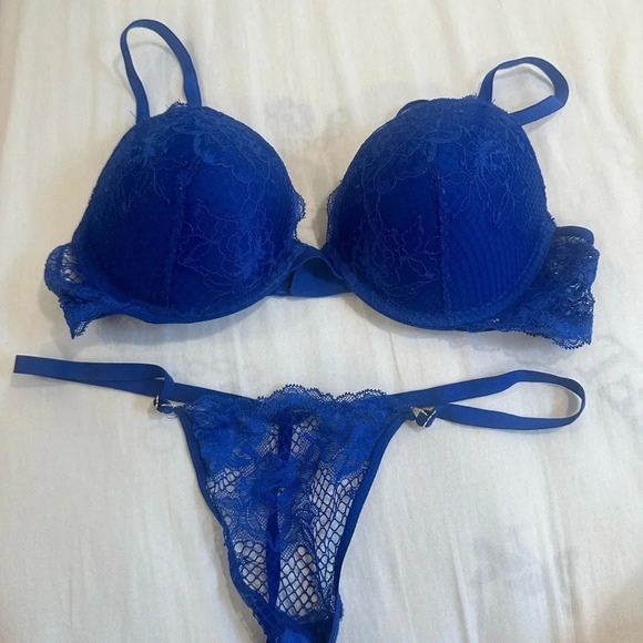 VICTORIA’S SECRET NEVER WORN SET 34B/small - Picture 8 of 9